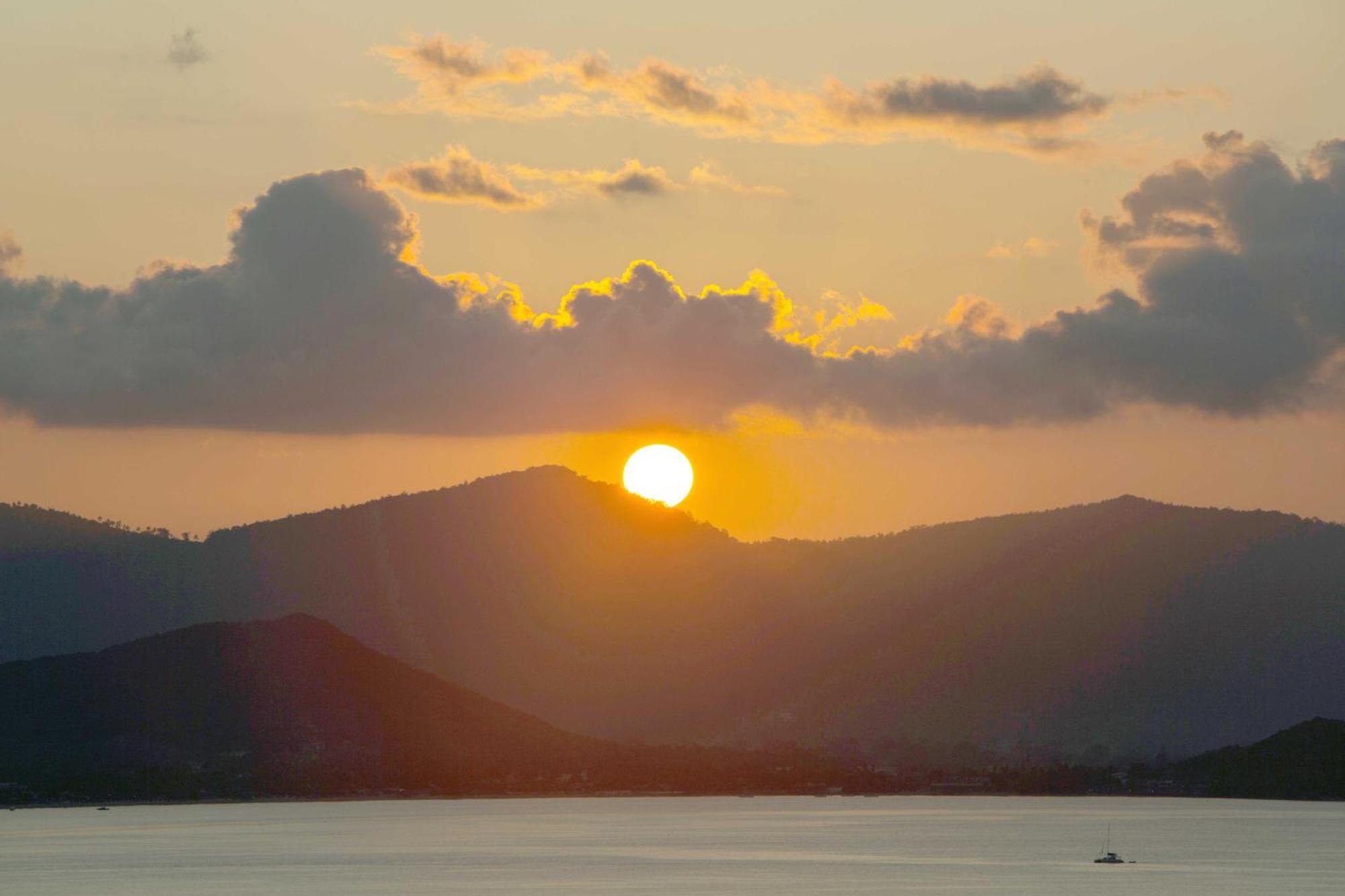 Sunset Estates - Samui Luxury Villas Choeng Mon Kültér fotó